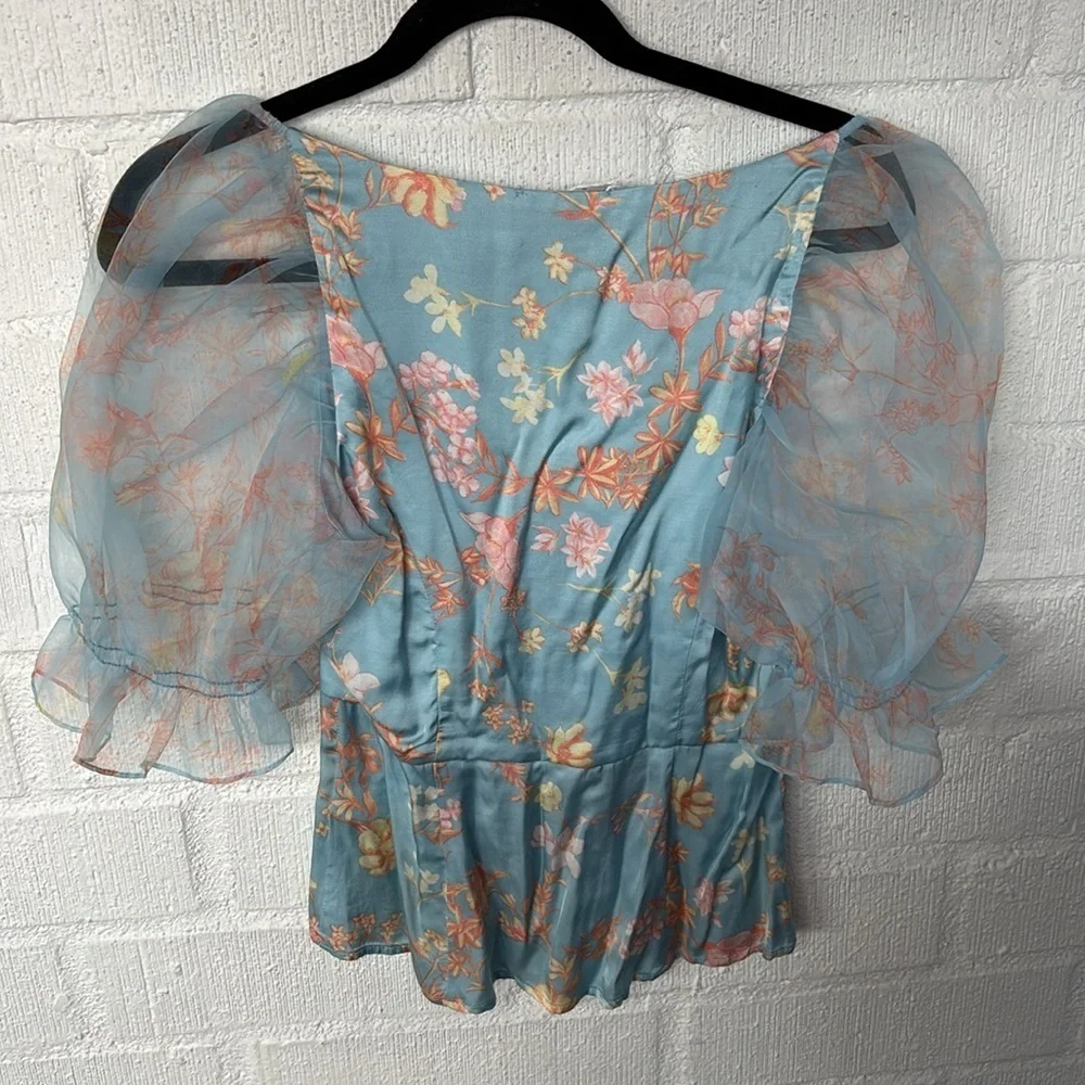 Johnny Was Silk Blue Floral Puff Sleeve Blouse size XS